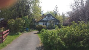 Tudor cottage in Duncan
